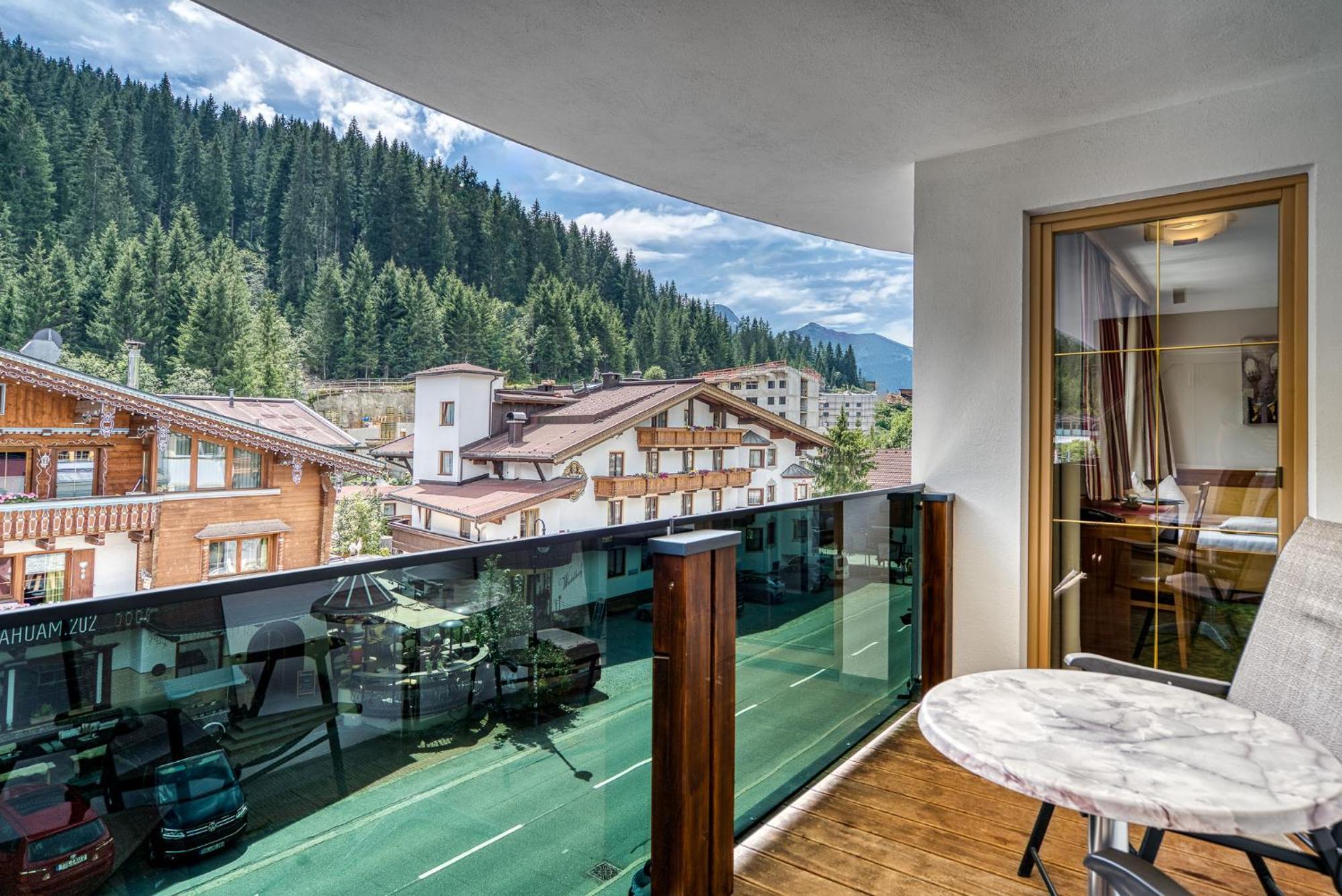 Hotel Sonnenhof Gerlos Centrum エクステリア 写真