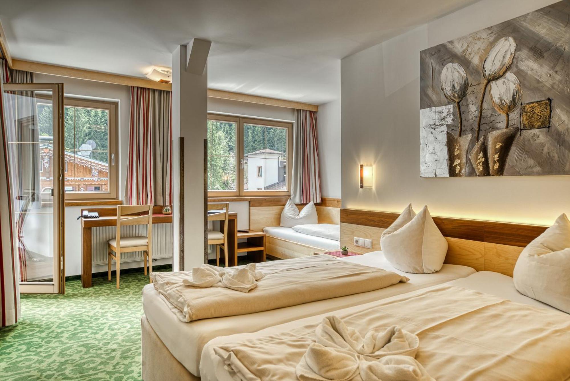 Hotel Sonnenhof Gerlos Centrum エクステリア 写真