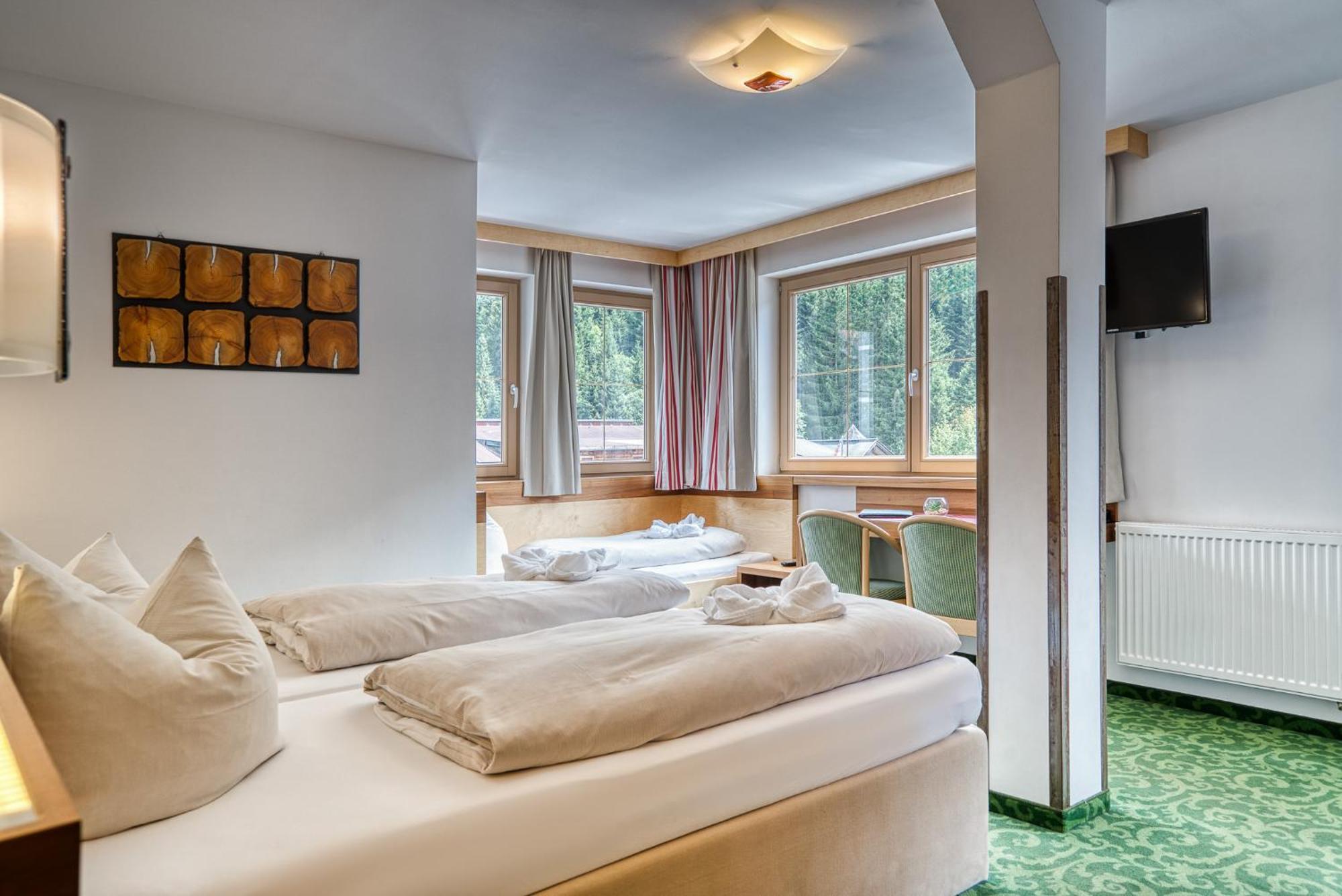 Hotel Sonnenhof Gerlos Centrum エクステリア 写真